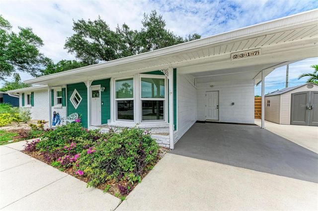 2317 S TUTTLE AVENUE, Sarasota, FL 34239