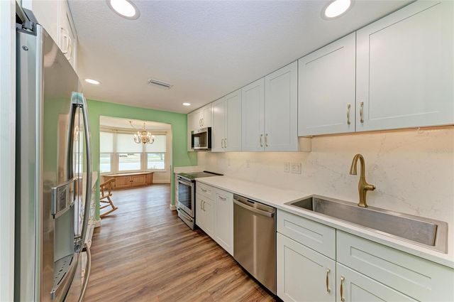 2317 S TUTTLE AVENUE, Sarasota, FL 34239
