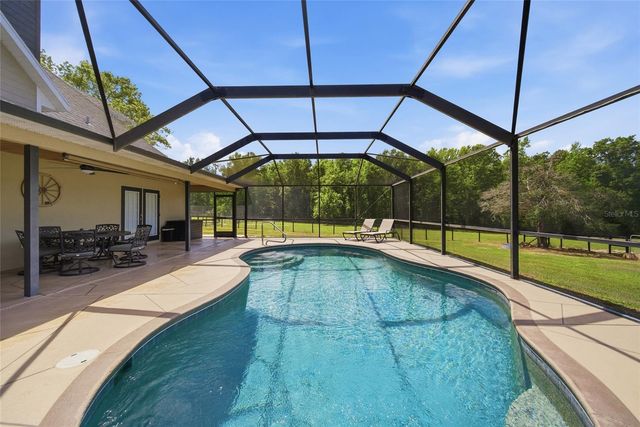 32640 BLUEBERRY HILL WAY, Dade City, FL 33523