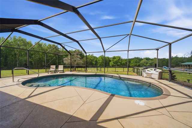 32640 BLUEBERRY HILL WAY, Dade City, FL 33523