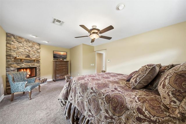 32640 BLUEBERRY HILL WAY, Dade City, FL 33523