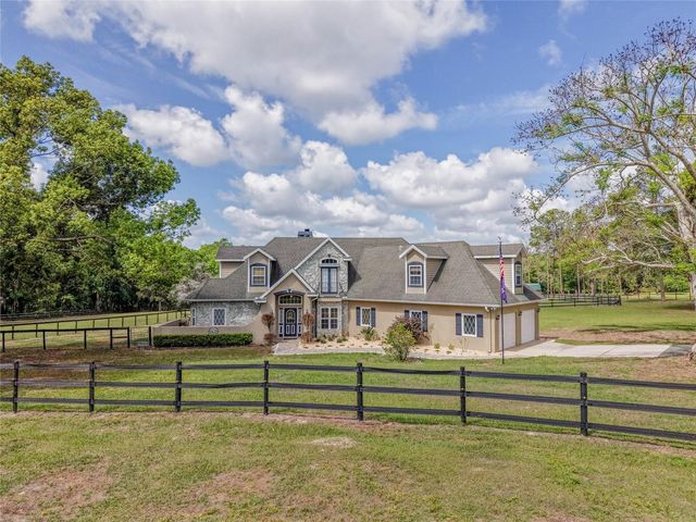 32640 BLUEBERRY HILL WAY, Dade City, FL 33523