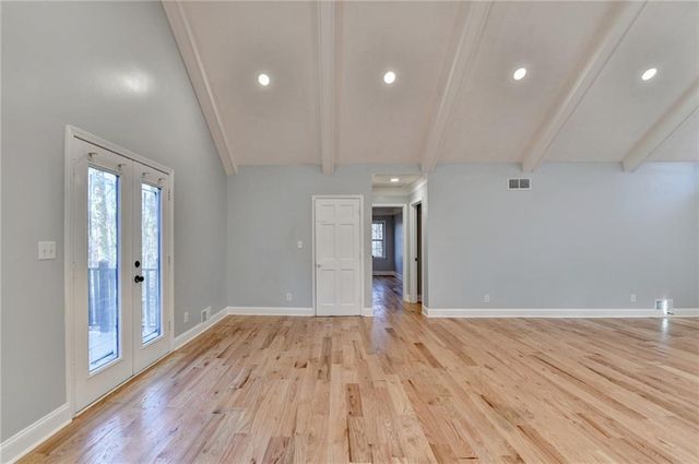 1695 Bull SW Run, Lilburn, GA 30047