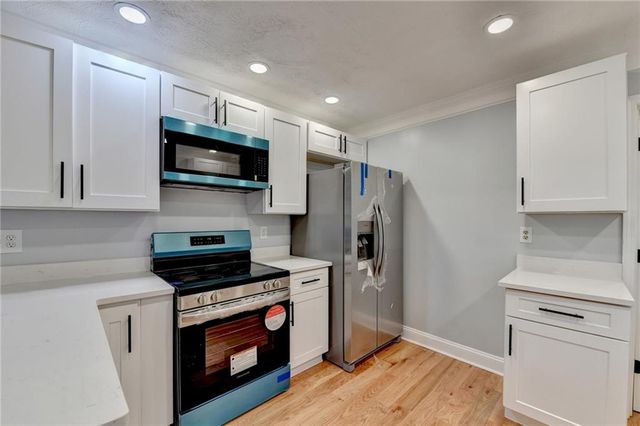 1695 Bull SW Run, Lilburn, GA 30047