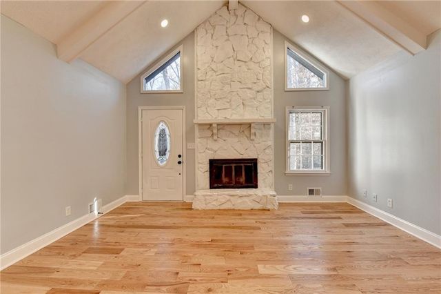 1695 Bull SW Run, Lilburn, GA 30047