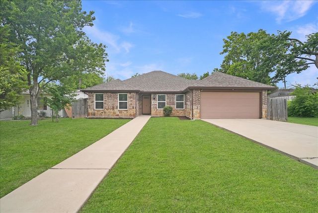 429 Cresthill Drive, Mesquite, TX 75149