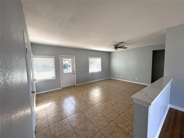 156 39TH AVENUE NE, St Petersburg, FL 33703