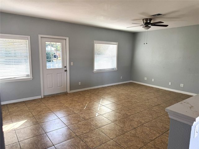 156 39TH AVENUE NE, St Petersburg, FL 33703