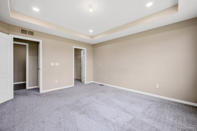1674 Addison Circle, Commerce Charter Township, MI 48390