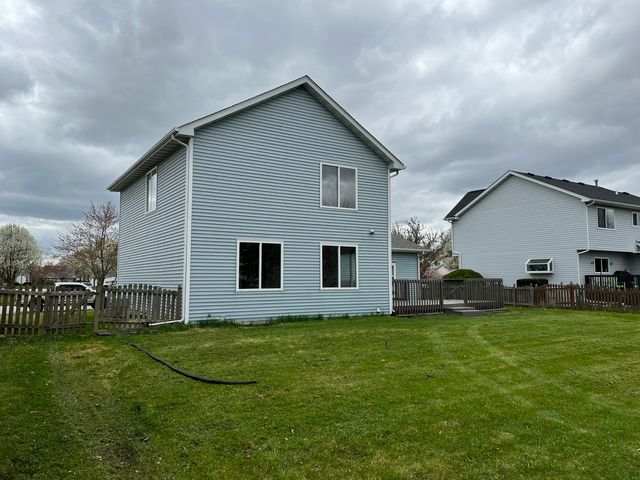 26518 W Deer Path, Channahon, IL 60410