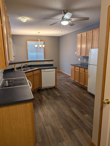 535 Tamarack Trail 1104, Farmington, MN 55024