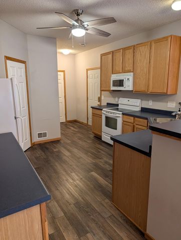 535 Tamarack Trail 1104, Farmington, MN 55024