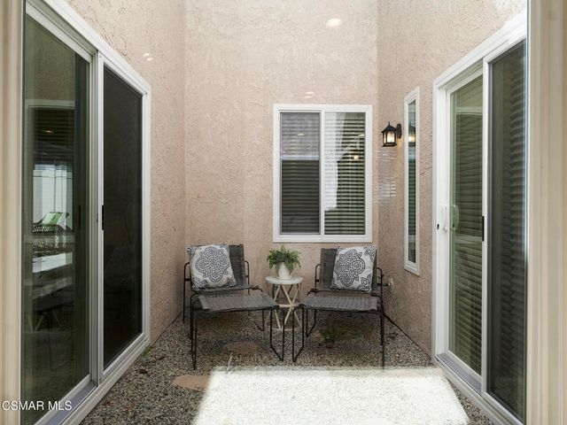 2167 Wimbledon Circle, Westlake Village, CA 91361