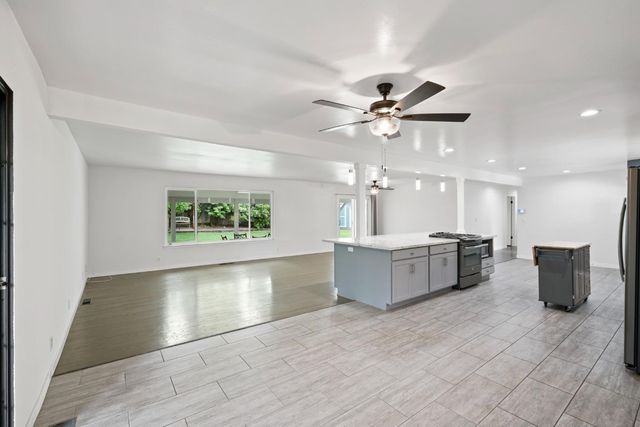 4312 Virgusell Cir, Carmichael, CA 95608