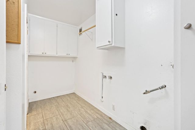 4312 Virgusell Cir, Carmichael, CA 95608