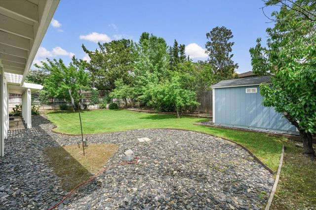 4312 Virgusell Cir, Carmichael, CA 95608