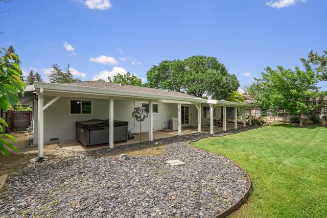 4312 Virgusell Cir, Carmichael, CA 95608