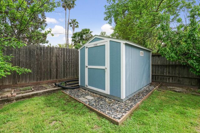 4312 Virgusell Cir, Carmichael, CA 95608