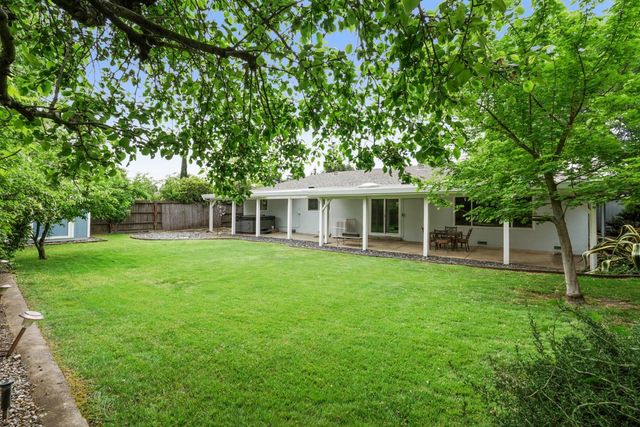 4312 Virgusell Cir, Carmichael, CA 95608