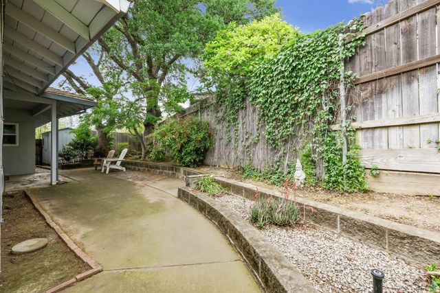 4312 Virgusell Cir, Carmichael, CA 95608