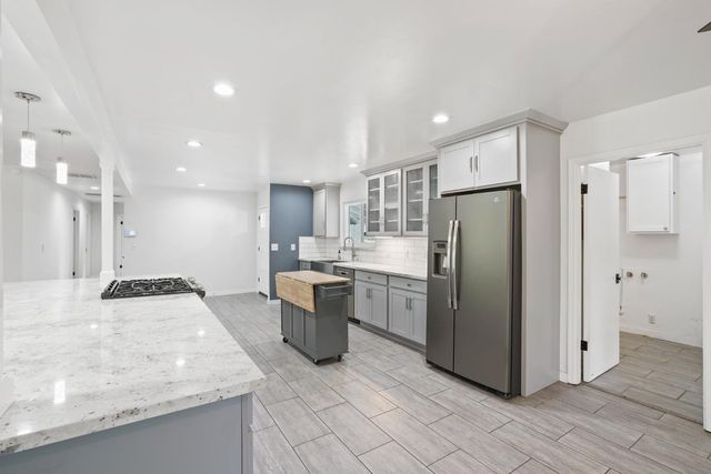 4312 Virgusell Cir, Carmichael, CA 95608