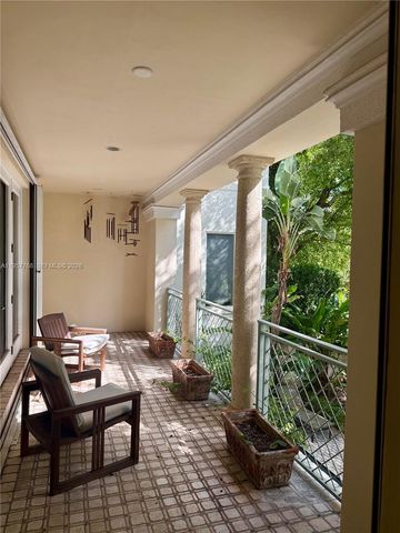 3508 Bayshore Villas Dr, Miami, FL 33133