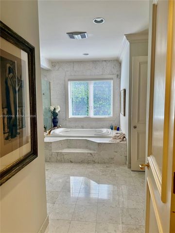 3508 Bayshore Villas Dr, Miami, FL 33133