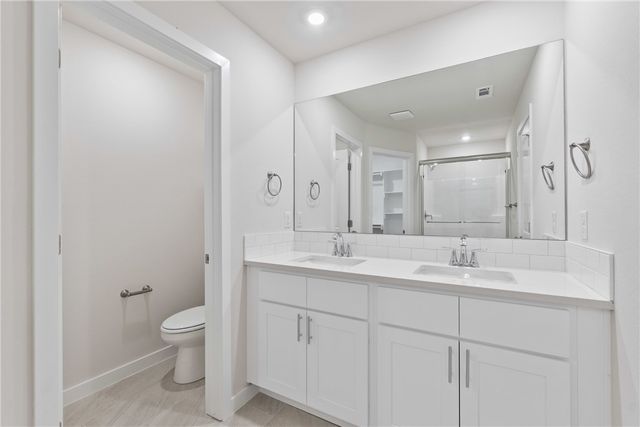 17 Hollow Way, Bella Vista, AR 72715