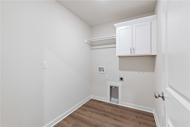 17 Hollow Way, Bella Vista, AR 72715