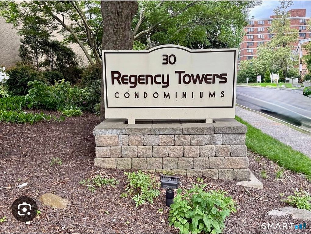 30 Woodland Street 9H, Hartford, CT 06105