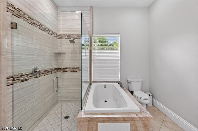 2863 EVERGLADES BLVD N, Naples, FL 34120