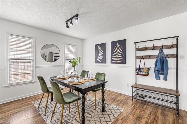 1105 Spindle XING, Virginia Beach, VA 23455