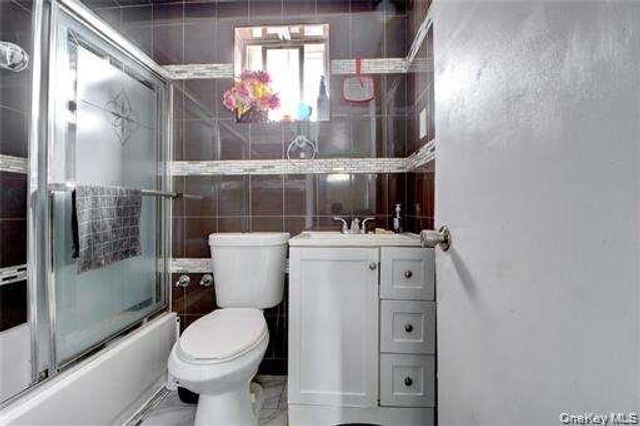 15818 85th Avenue, Jamaica, NY 11432