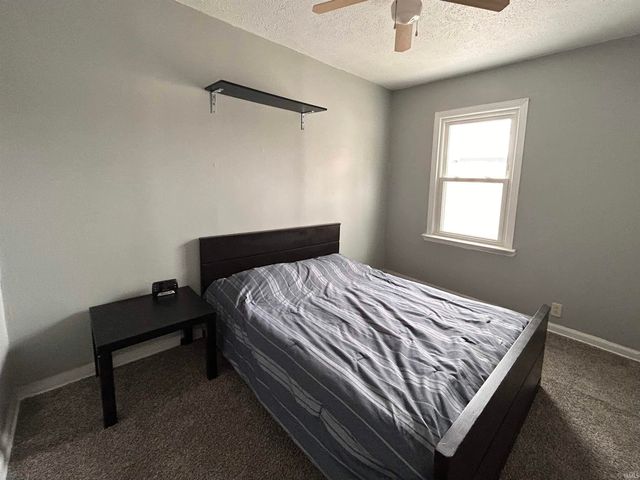 51651 Hollyhock Road, South Bend, IN 46637