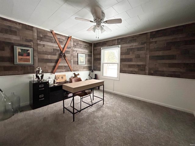 51651 Hollyhock Road, South Bend, IN 46637