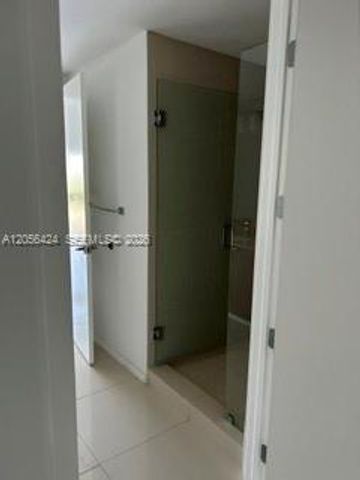 5300 Paseo Boulevard 508, Doral, FL 33166