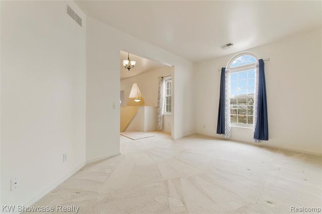 7151 Copper Creek Circle, Canton, MI 48187