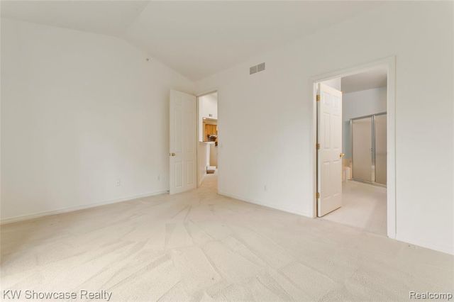 7151 Copper Creek Circle, Canton, MI 48187