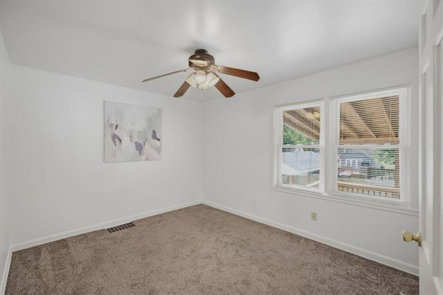 27 E 85th Street, Kansas City, MO 64114