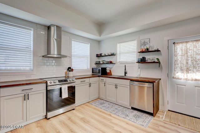 2121 S Pearl Avenue, Joplin, MO 64804