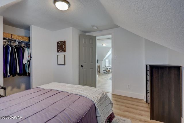 2121 S Pearl Avenue, Joplin, MO 64804