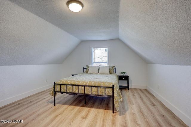 2121 S Pearl Avenue, Joplin, MO 64804