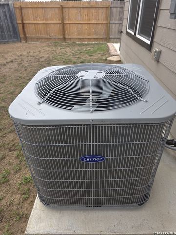 5031 Kayak Cove, Elmendorf, TX 78112