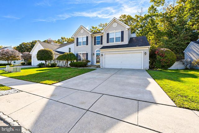 45 WOOD LARK DR, Mount Laurel, NJ 08054