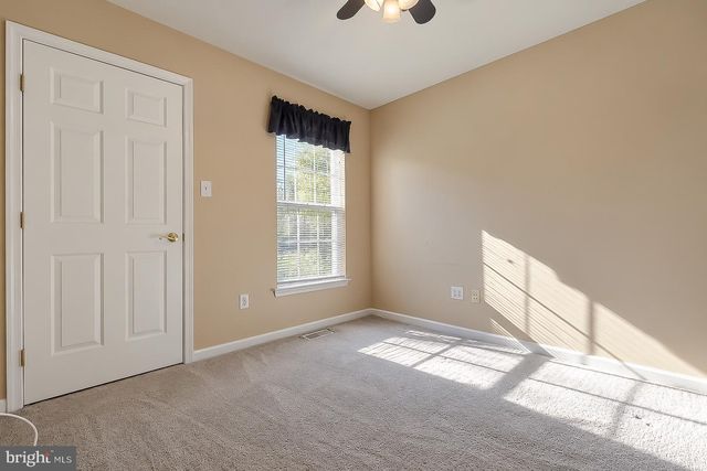 45 WOOD LARK DR, Mount Laurel, NJ 08054