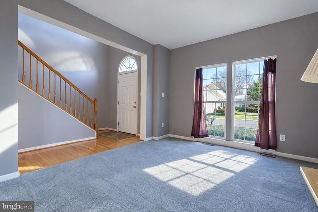 45 WOOD LARK DR, Mount Laurel, NJ 08054