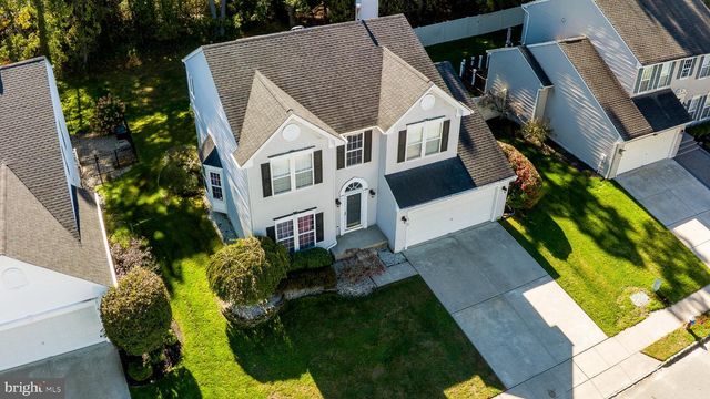 45 WOOD LARK DR, Mount Laurel, NJ 08054