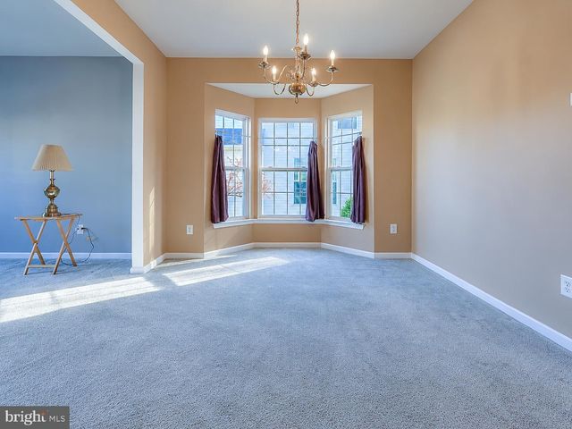 45 WOOD LARK DR, Mount Laurel, NJ 08054