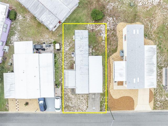 11 HAWAIIAN WAY, Leesburg, FL 34788