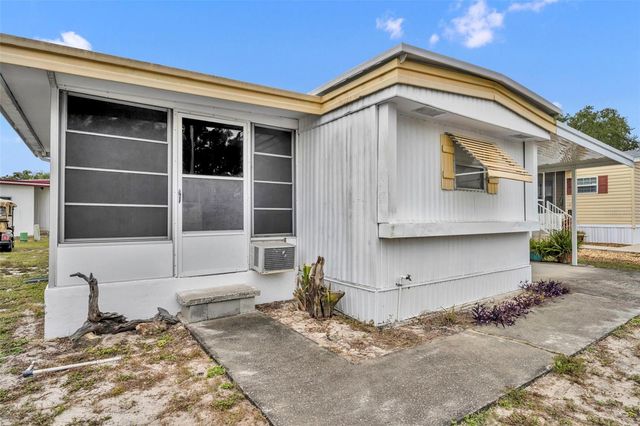 11 HAWAIIAN WAY, Leesburg, FL 34788